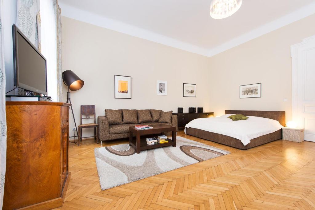 Rosa Linde - Comfort 2* Wien